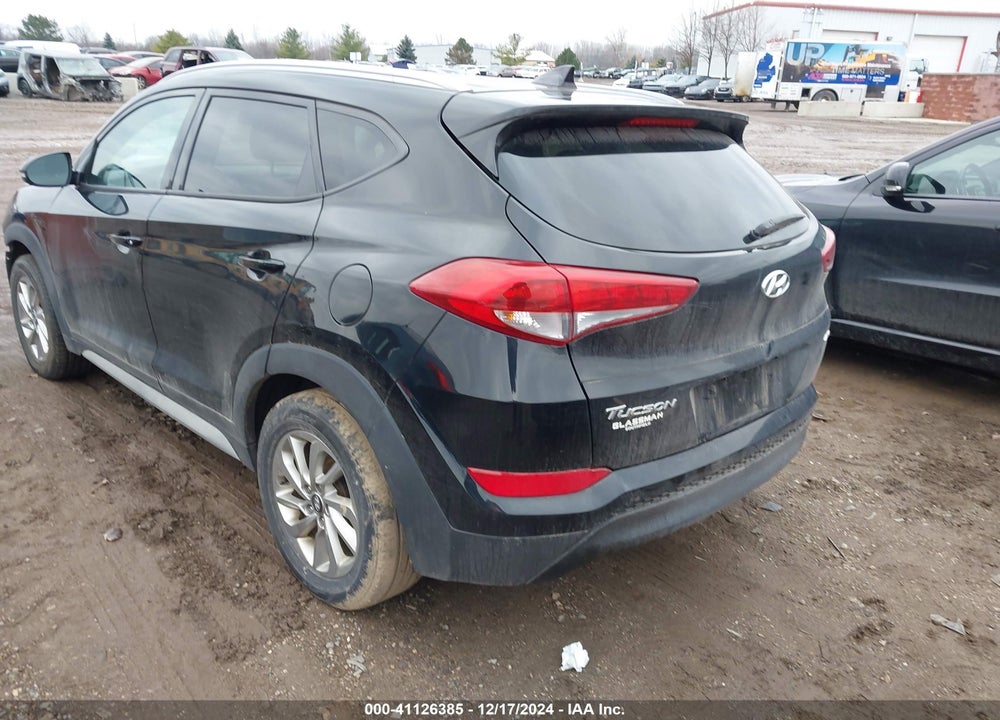 2017 HYUNDAI TUCSON SE PLUS VIN: KM8J3CA43HU469971
