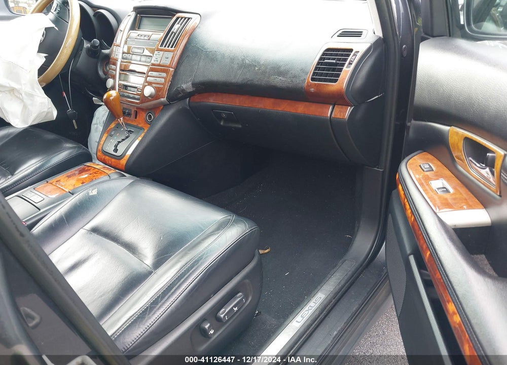 2005 LEXUS RX 330 VIN: 2T2HA31U15C054662