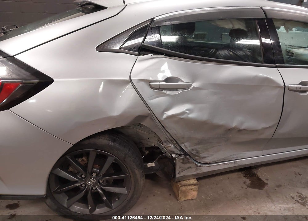 2021 HONDA CIVIC EX VIN: SHHFK7H62MU422458