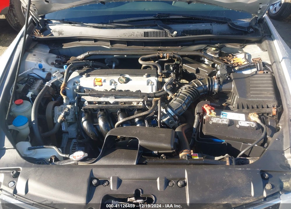 2010 HONDA ACCORD VIN: 1HGCP2F73AA040935