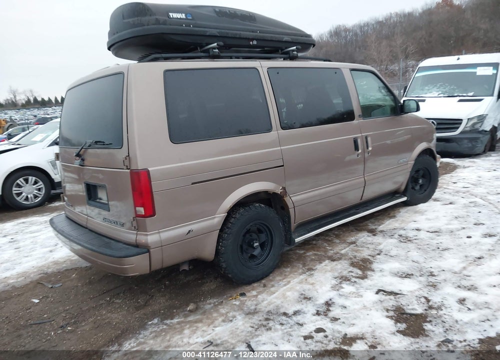2002 CHEVROLET ASTRO LS VIN: 1GNDM19X92B149128