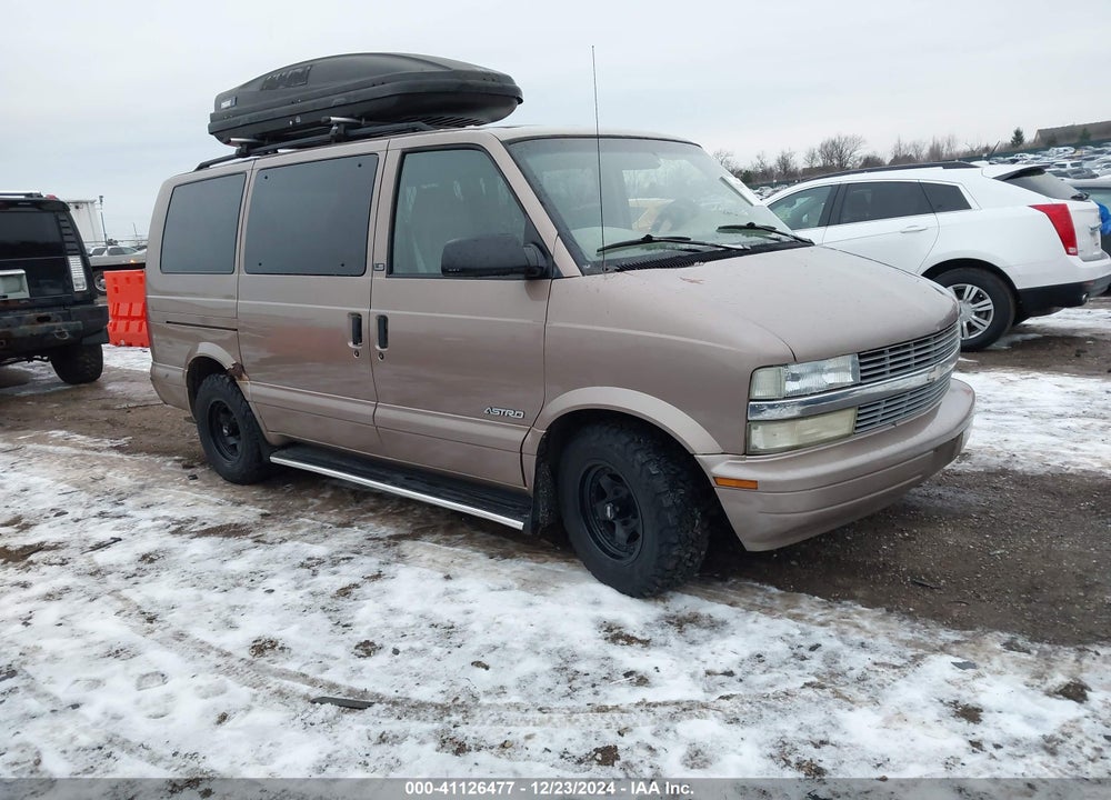 2002 CHEVROLET ASTRO LS VIN: 1GNDM19X92B149128
