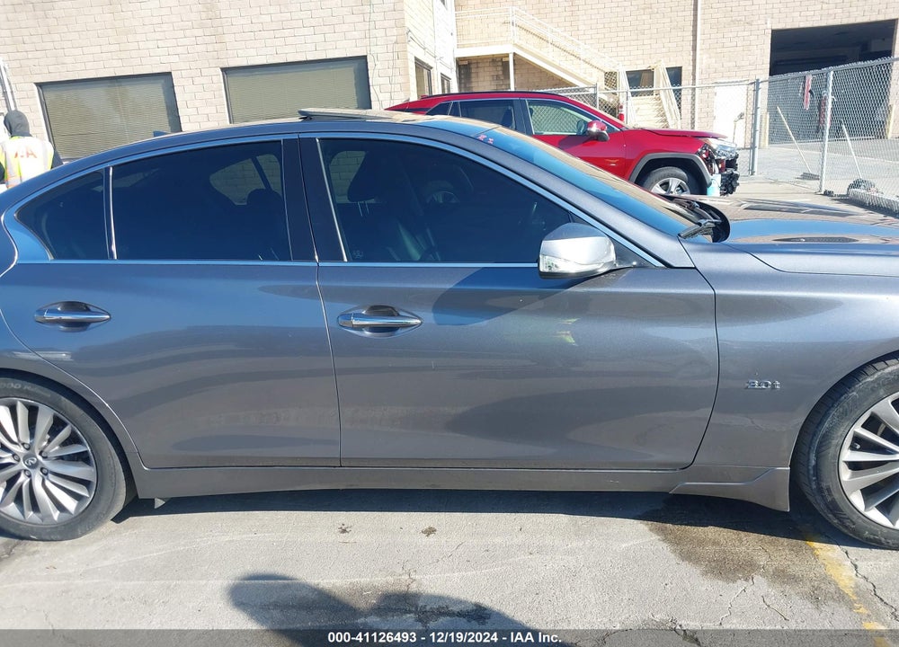 2018 INFINITI Q50 VIN: JN1EV7AP3JM365152