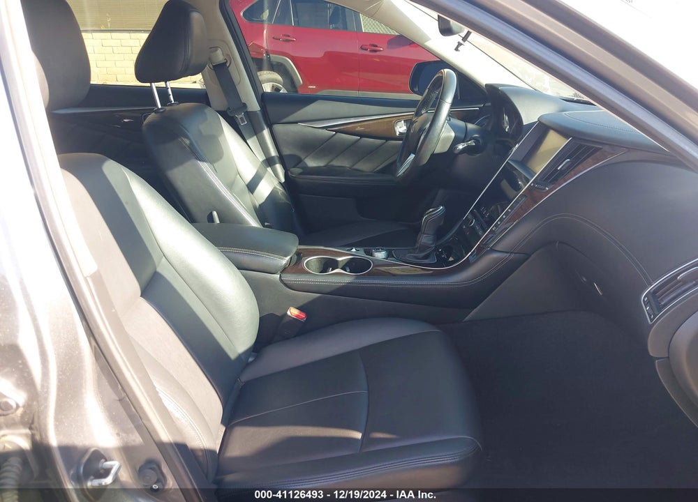 2018 INFINITI Q50 VIN: JN1EV7AP3JM365152