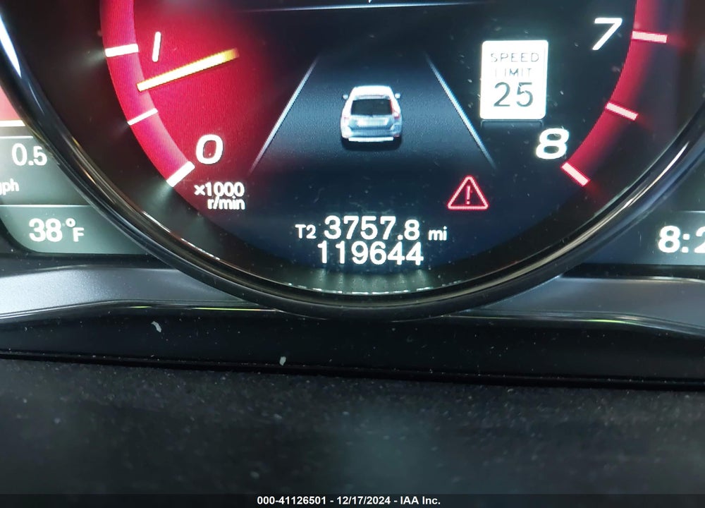 2014 VOLVO XC60 T6 R-DESIGN PLATINUM VIN: YV4902DZ4E2537605