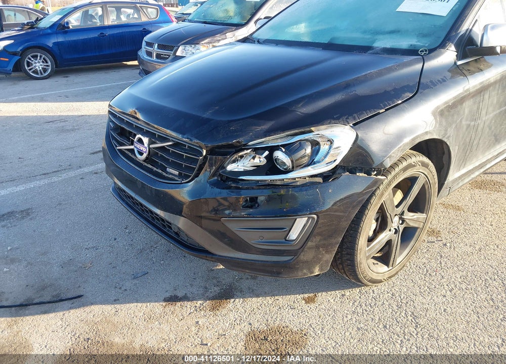 2014 VOLVO XC60 T6 R-DESIGN PLATINUM VIN: YV4902DZ4E2537605