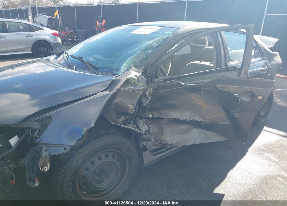 2010 TOYOTA COROLLA LE VIN: 2T1BU4EE1AC533071