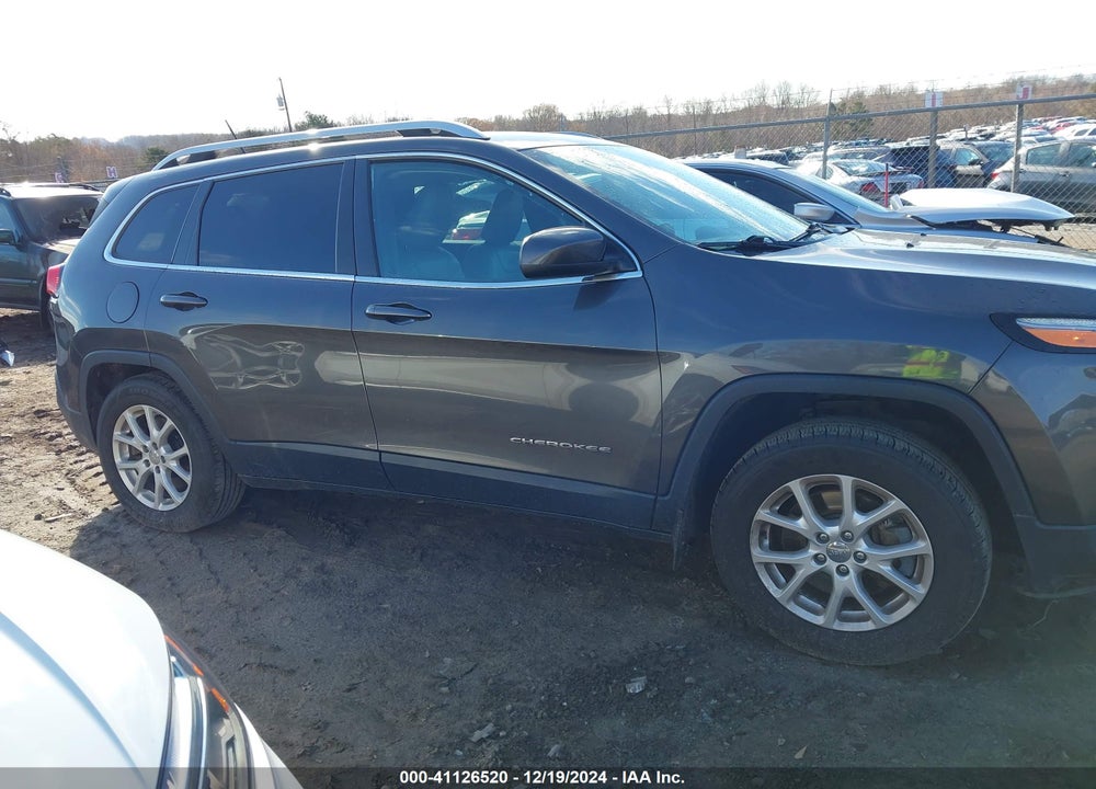 2014 JEEP CHEROKEE LATITUDE VIN: 1C4PJMCB6EW227844