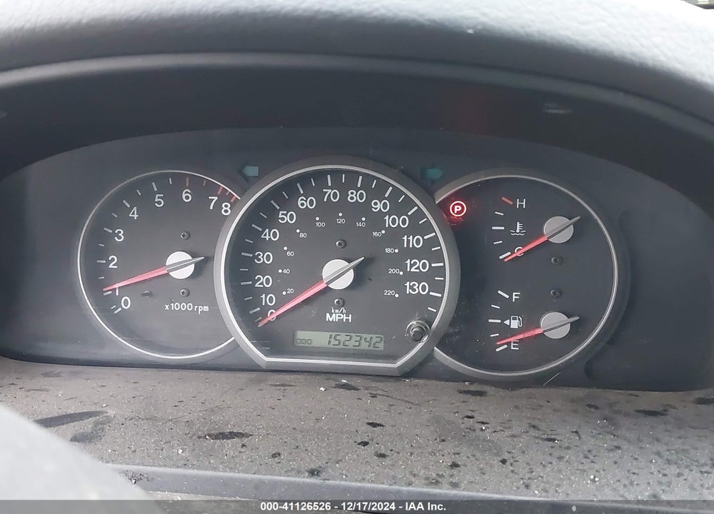 2005 KIA SEDONA EX/LX VIN: KNDUP131356648413