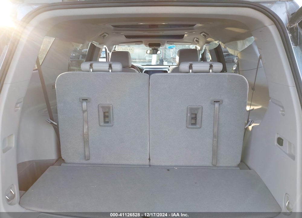 2023 GMC ACADIA FWD SLT VIN: 1GKKNMLS9PZ137396