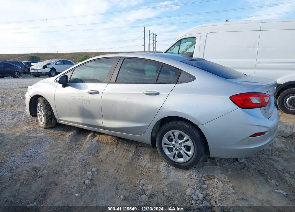 2019 CHEVROLET CRUZE LS VIN: 1G1BC5SM4K7110081