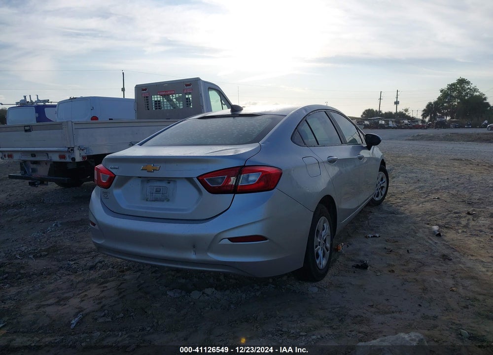 2019 CHEVROLET CRUZE LS VIN: 1G1BC5SM4K7110081