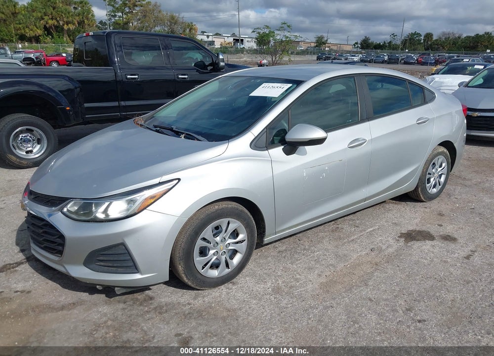 2019 CHEVROLET CRUZE LS VIN: 1G1BC5SM8K7110813