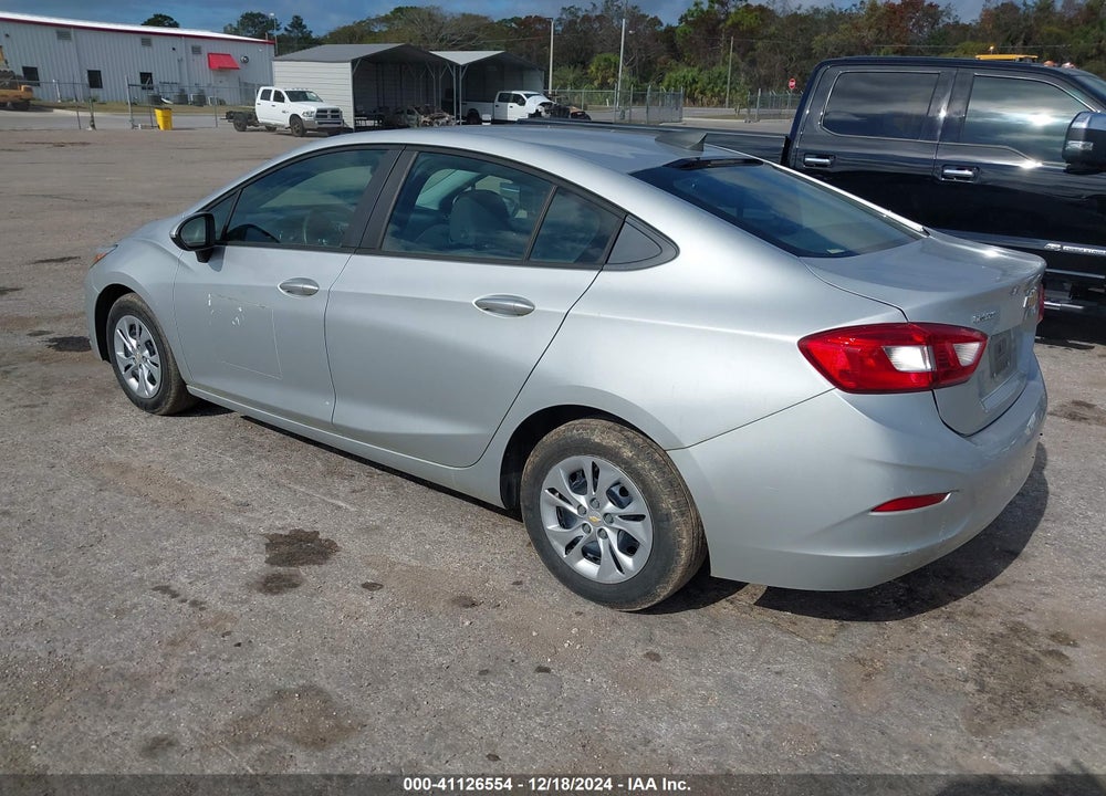 2019 CHEVROLET CRUZE LS VIN: 1G1BC5SM8K7110813