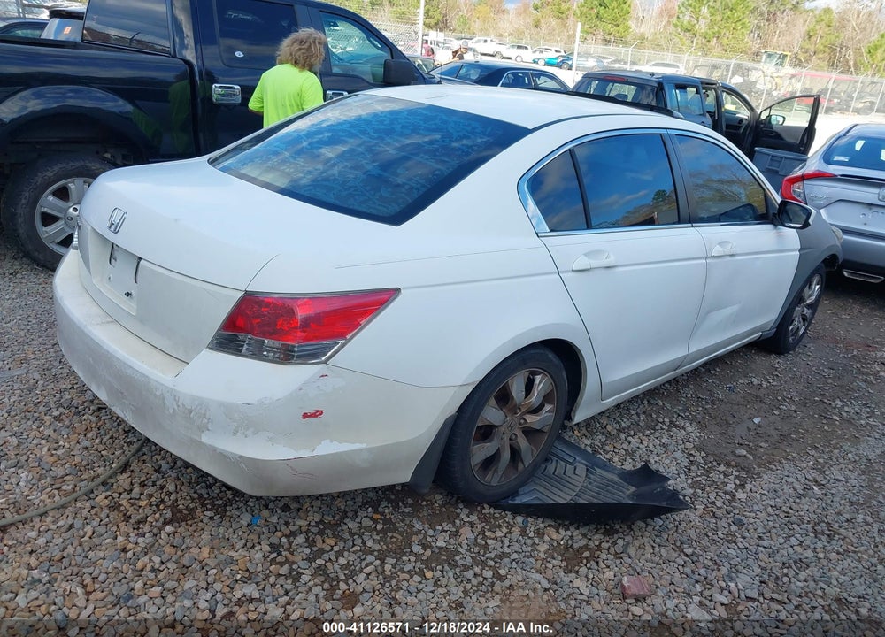 2008 HONDA ACCORD 2.4 EX-L VIN: 1HGCP26828A056577