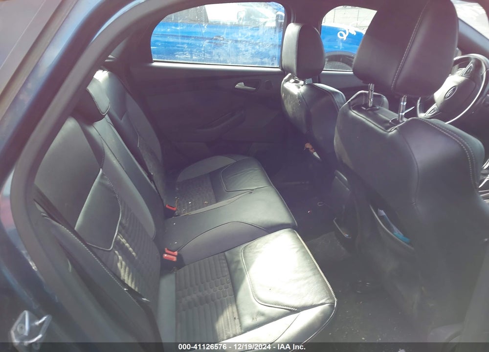 2018 FORD FOCUS VIN: 1FADP3L94JL205495