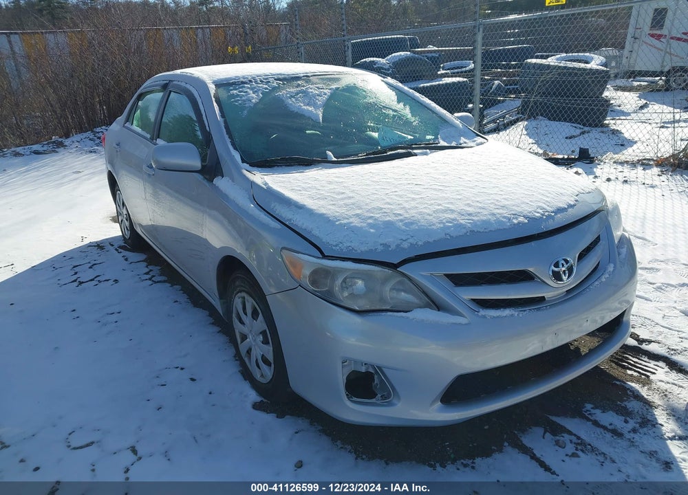 2011 TOYOTA COROLLA LE VIN: 2T1BU4EE3BC552142