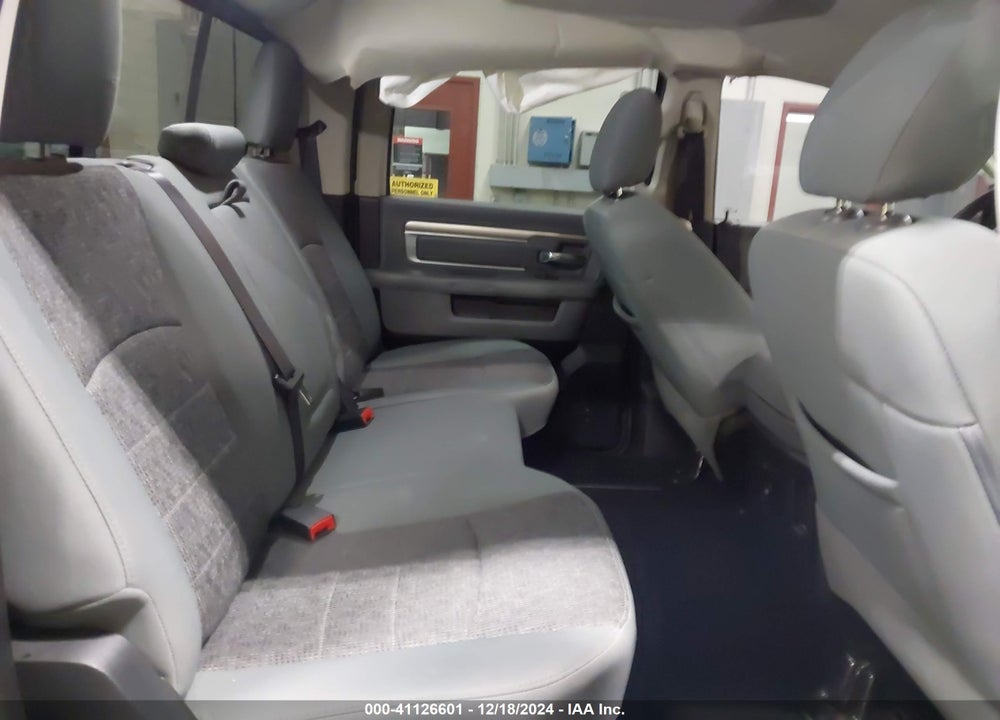 2017 RAM 1500 VIN: 1C6RR7TT6HS518567