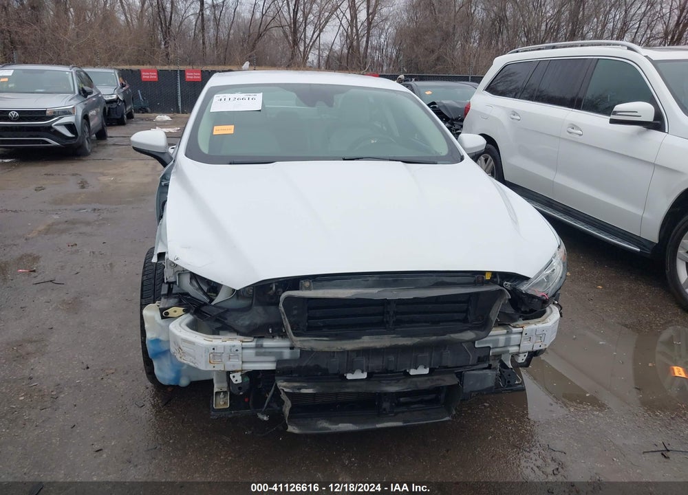 2019 FORD FUSION SE VIN: 3FA6P0HD3KR215586