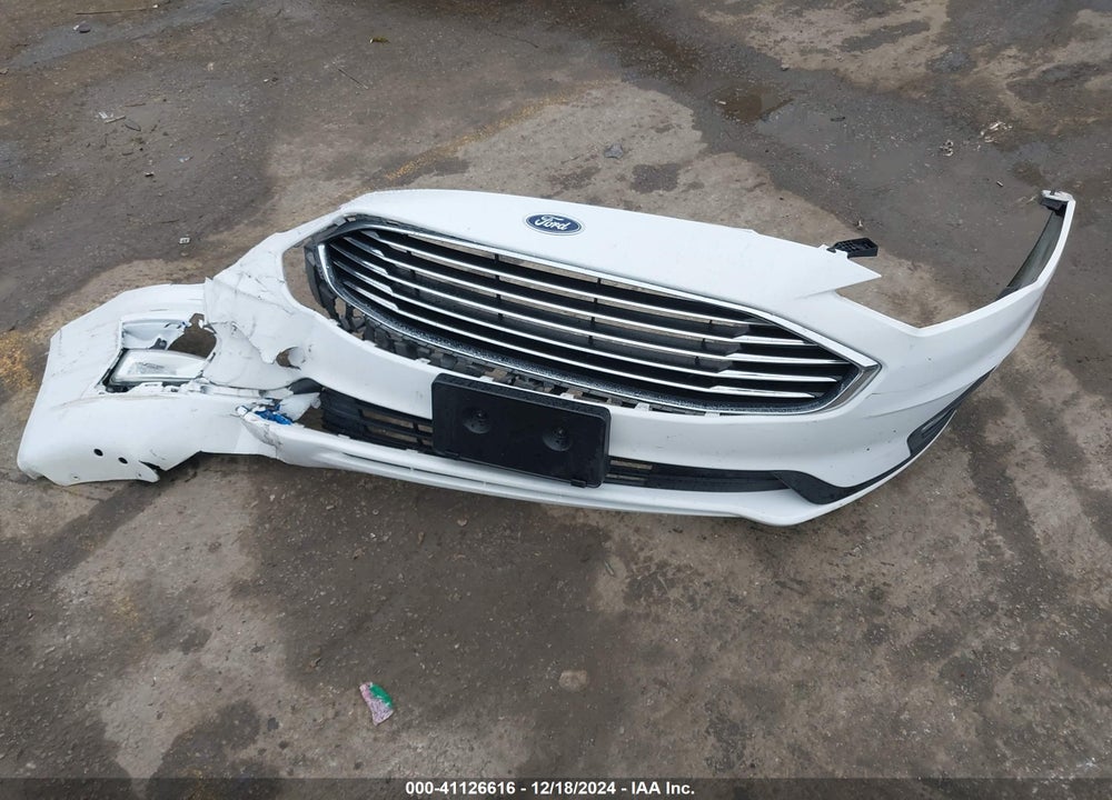 2019 FORD FUSION SE VIN: 3FA6P0HD3KR215586
