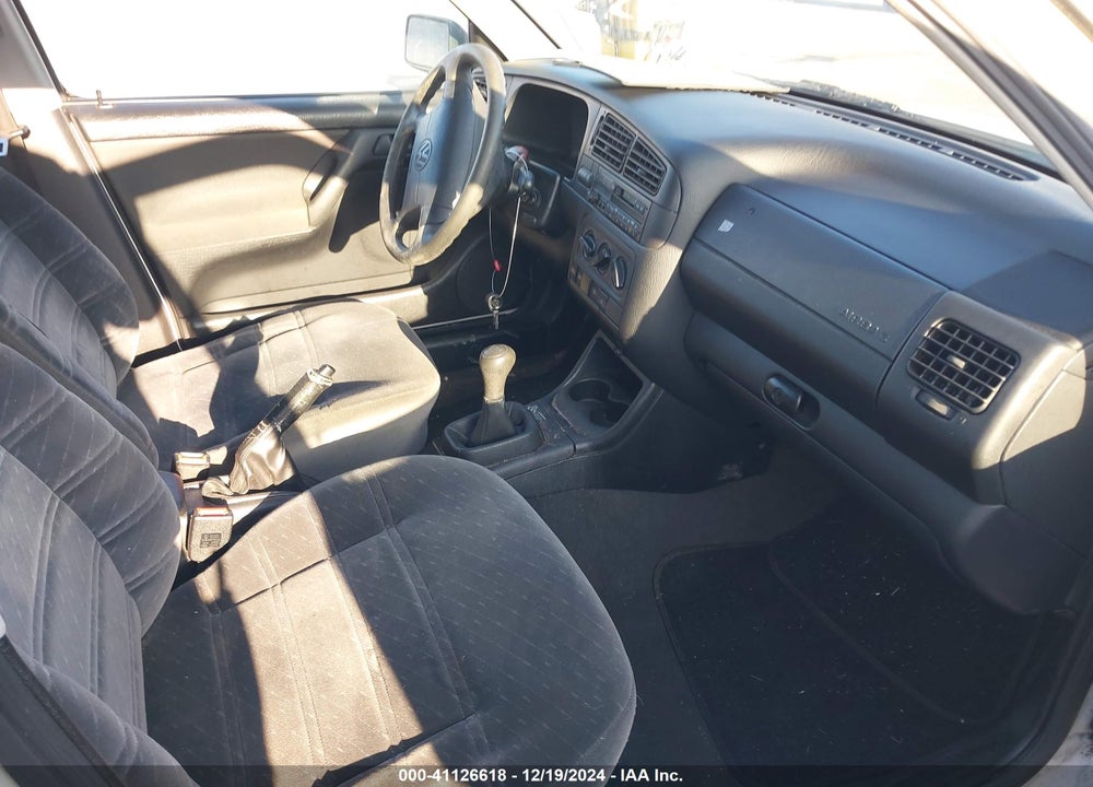 1997 VOLKSWAGEN GOLF GL VIN: 3VWFB81H7VM002157