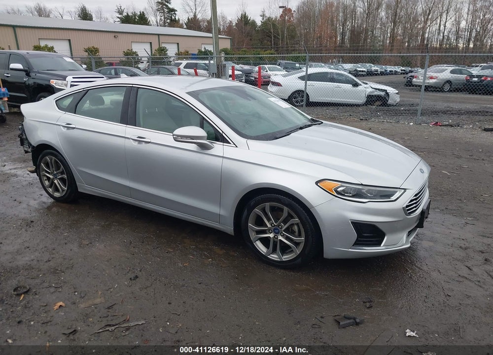 2019 FORD FUSION SEL VIN: 3FA6P0CD8KR234111