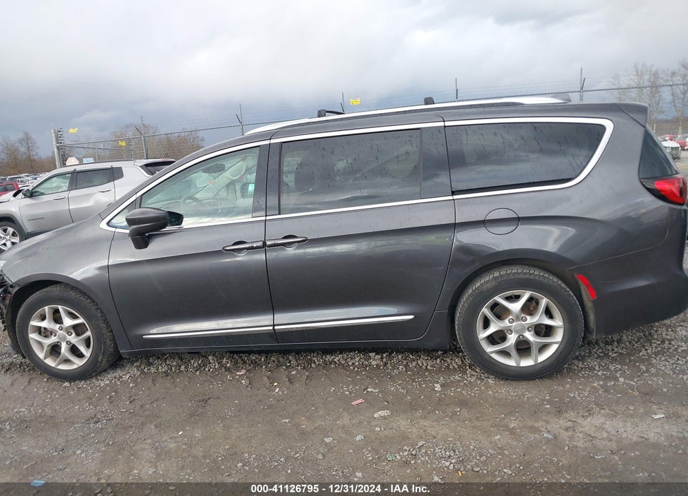 2020 CHRYSLER PACIFICA VIN: 2C4RC1BG5LR223580