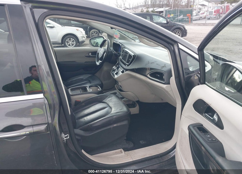2020 CHRYSLER PACIFICA VIN: 2C4RC1BG5LR223580