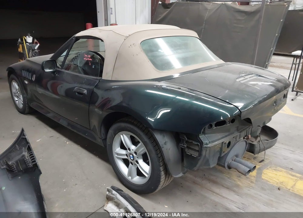 2000 BMW Z3 2.3 VIN: WBACH9344YLG18120