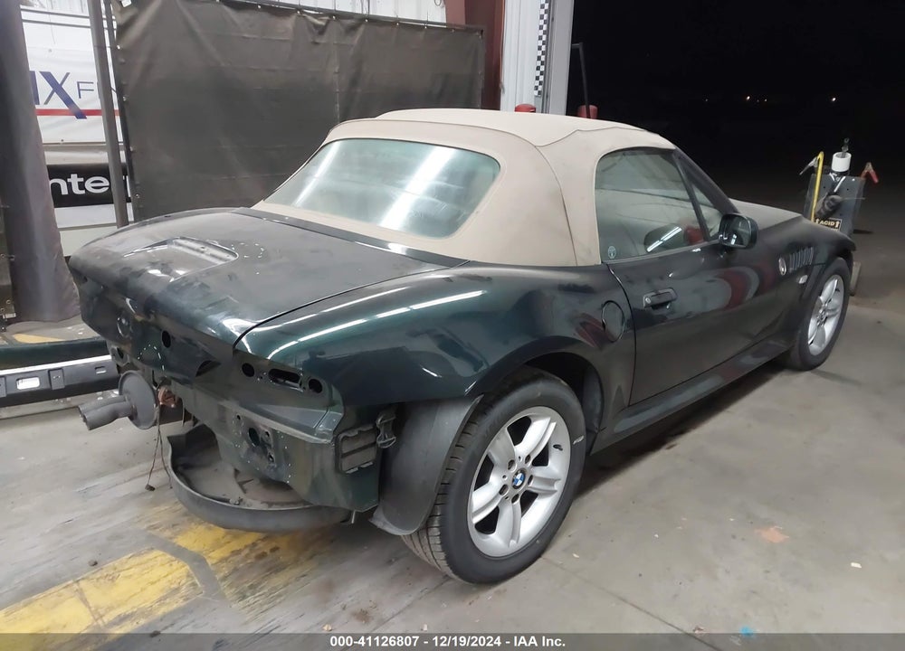 2000 BMW Z3 2.3 VIN: WBACH9344YLG18120