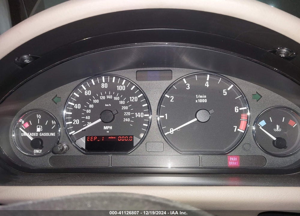 2000 BMW Z3 2.3 VIN: WBACH9344YLG18120