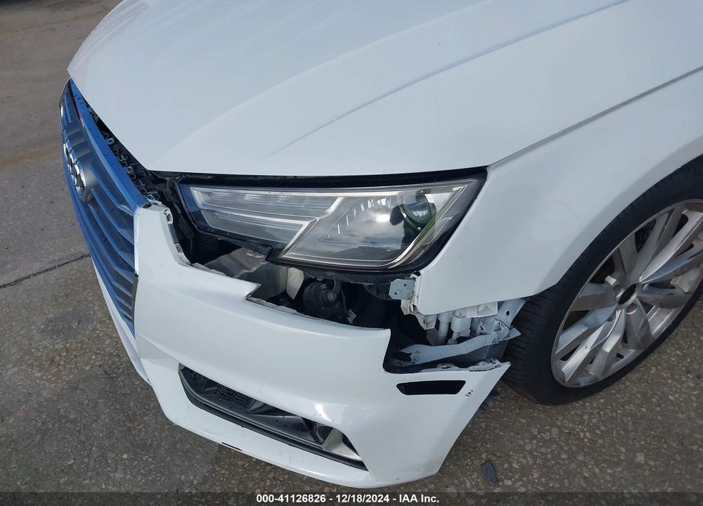 2018 AUDI A4 2.0T TECH ULTRA PREMIUM/2.0T ULTRA PREMIUM VIN: WAUKMAF40JA211141