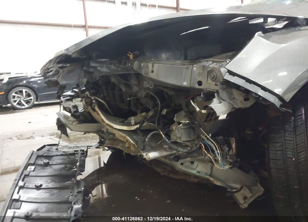2018 FORD FOCUS SE VIN: 1FADP3F27JL294817