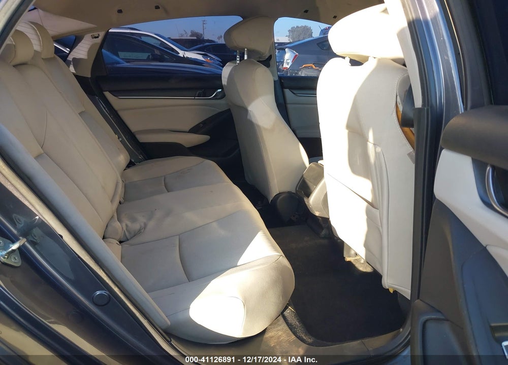 2018 HONDA ACCORD SPORT VIN: 1HGCV1F33JA247709