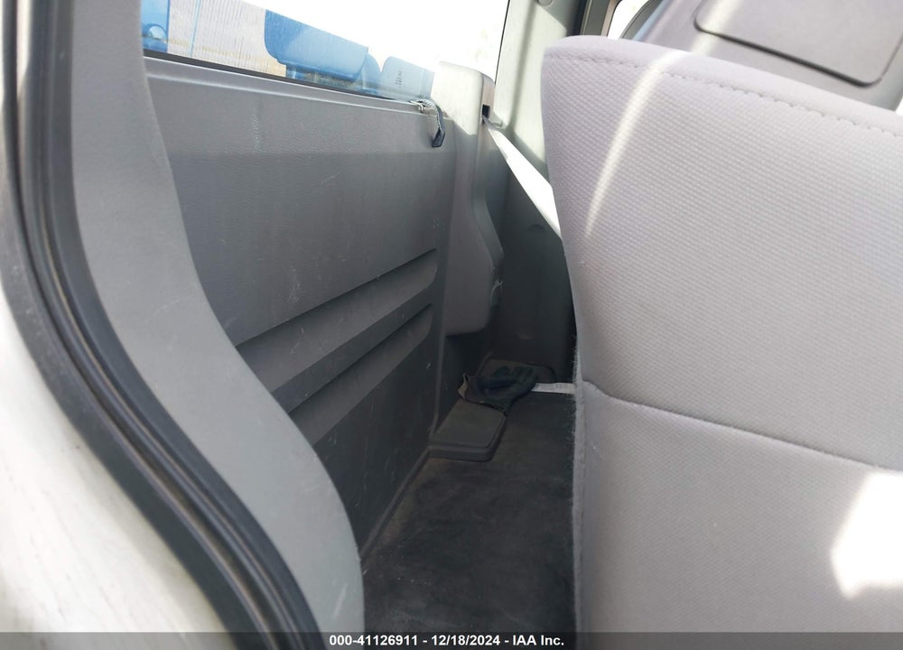 2006 FORD F-150 STX/XL/XLT VIN: 1FTRF12276NB23722