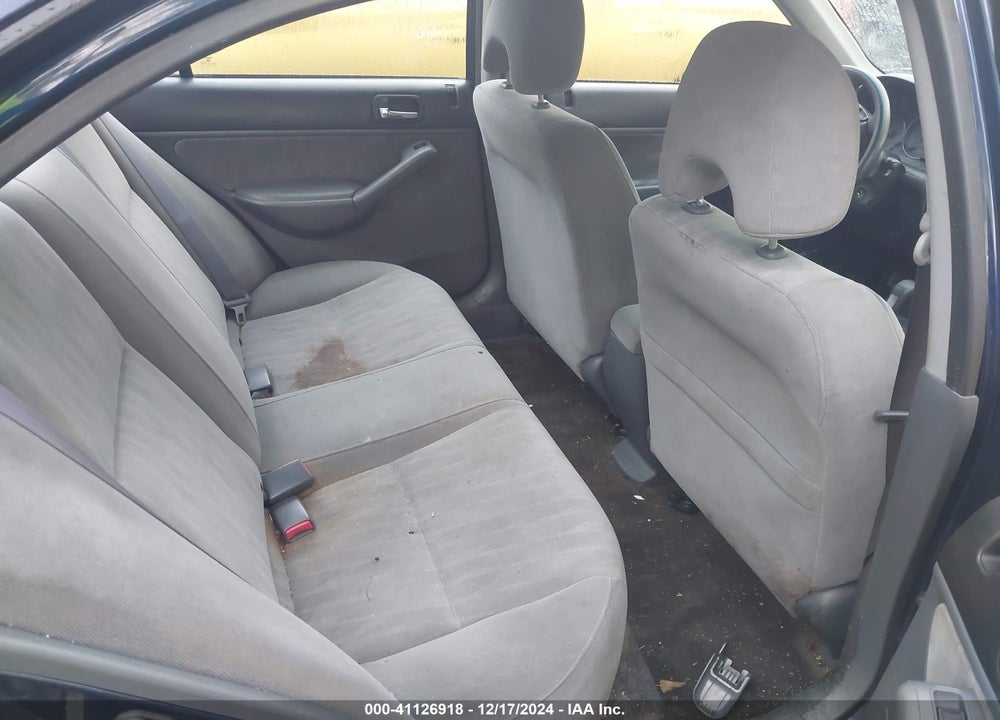 2005 HONDA CIVIC LX VIN: 2HGES16565H524198