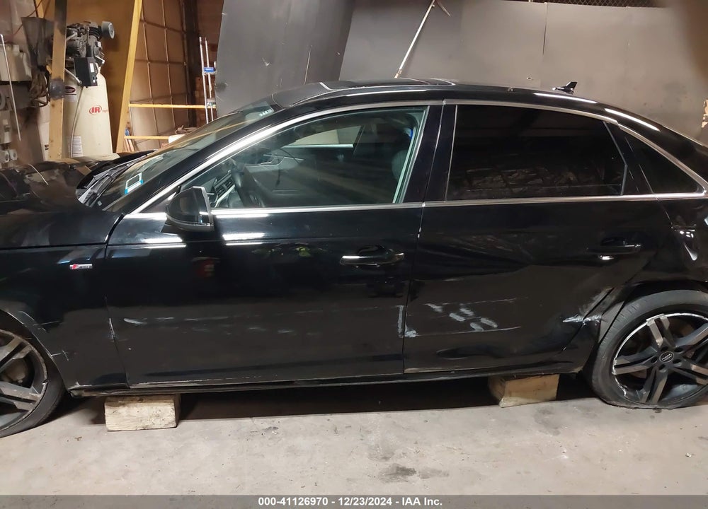 2017 AUDI A4 VIN: WAUENAF46HN066359