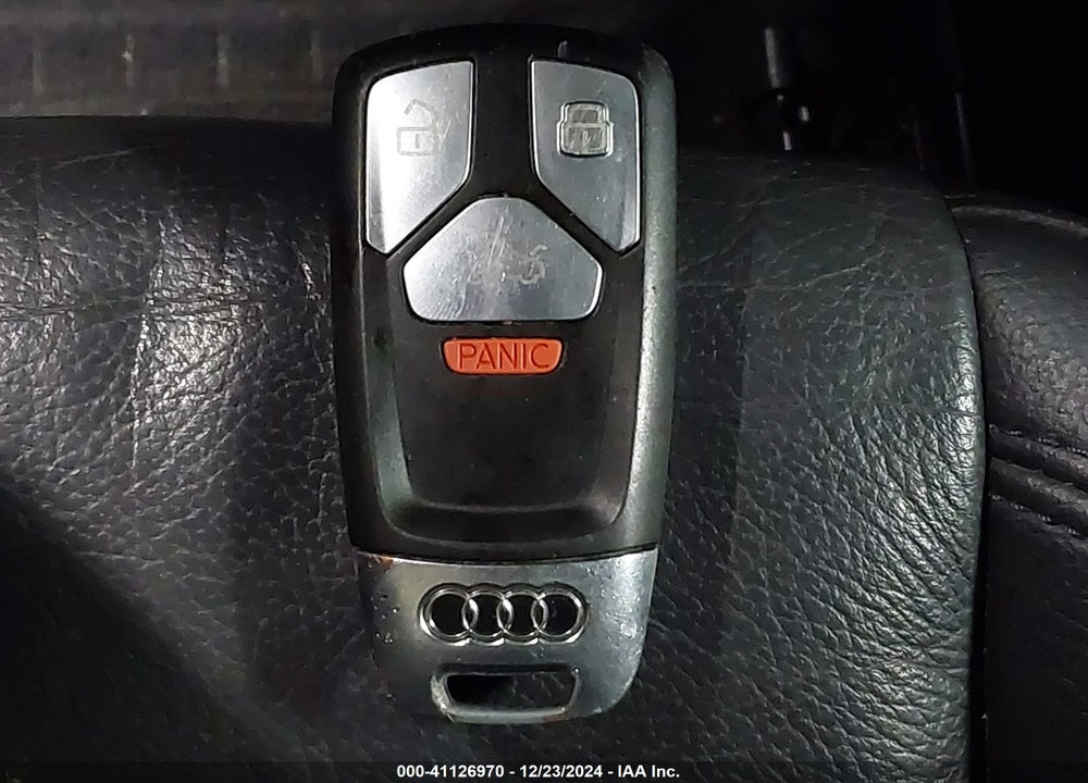 2017 AUDI A4 VIN: WAUENAF46HN066359