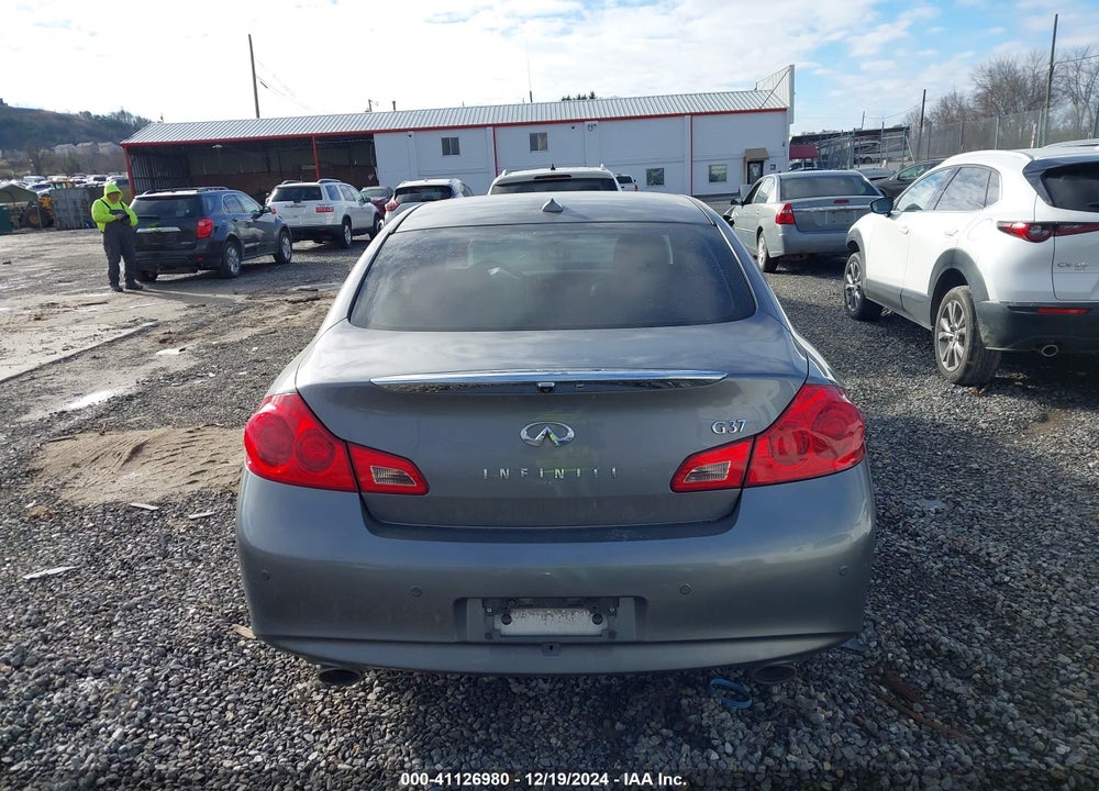 2011 INFINITI G37 JOURNEY VIN: JN1CV6AP8BM505134