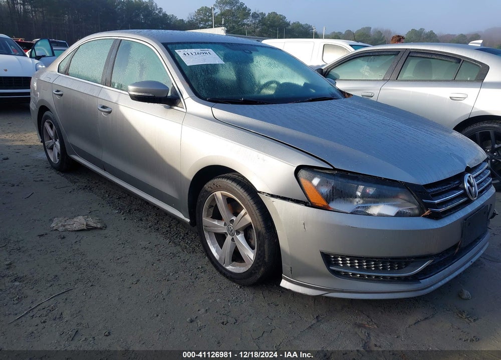 2013 VOLKSWAGEN PASSAT 2.5L SE VIN: 1VWBP7A36DC054538