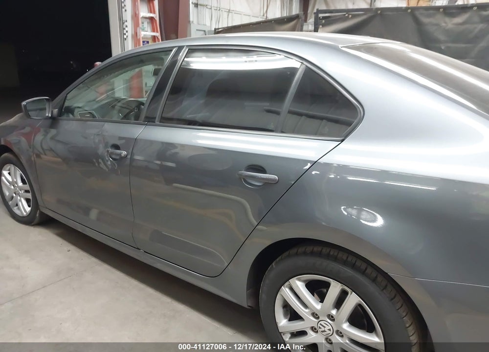 2018 VOLKSWAGEN JETTA 1.4T S VIN: 3VW2B7AJ0JM242916