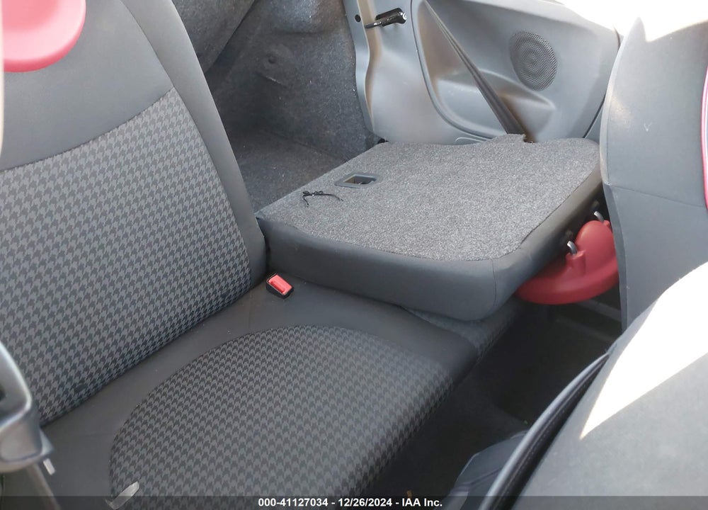 2019 FIAT 500 POP VIN: 3C3CFFKH1KT737297
