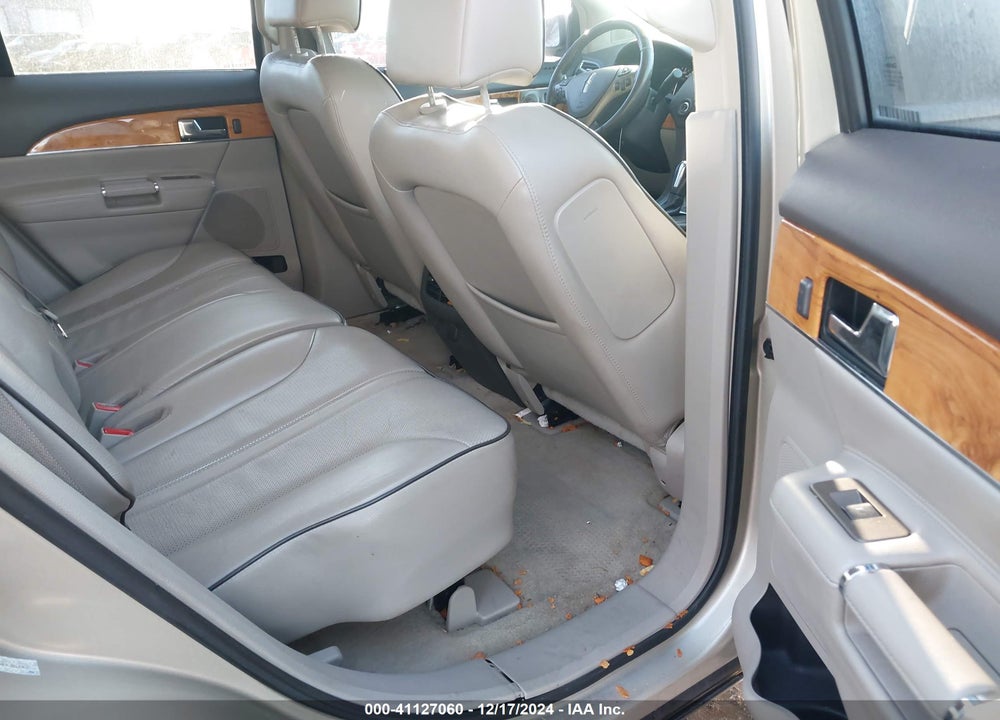 2011 LINCOLN MKX VIN: 2LMDJ6JK6BBJ01482