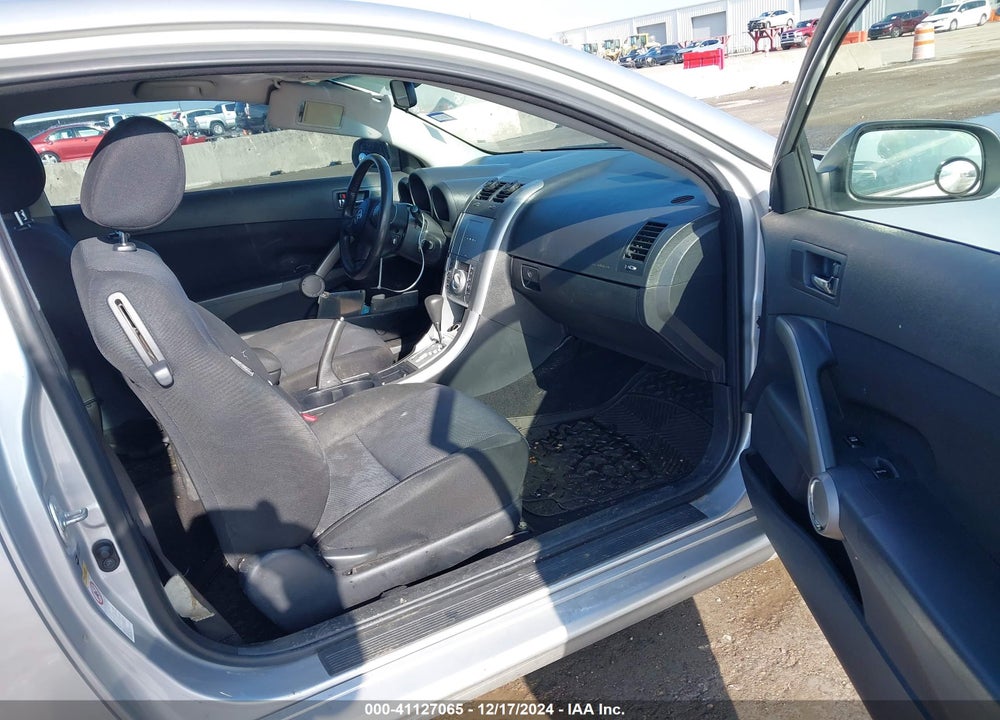 2008 SCION TC VIN: JTKDE167780272157