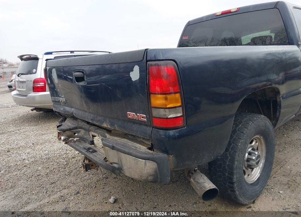 2007 GMC SIERRA 2500HD CLASSIC SLT VIN: 1GTHK23D47F119457