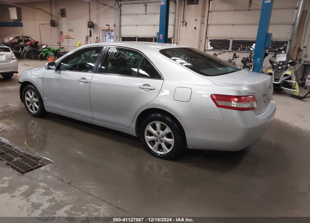2011 TOYOTA CAMRY LE VIN: 4T1BF3EK7BU217166