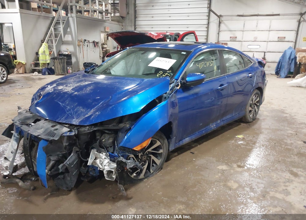 2018 HONDA CIVIC VIN: 2HGFC2F7XJH523557