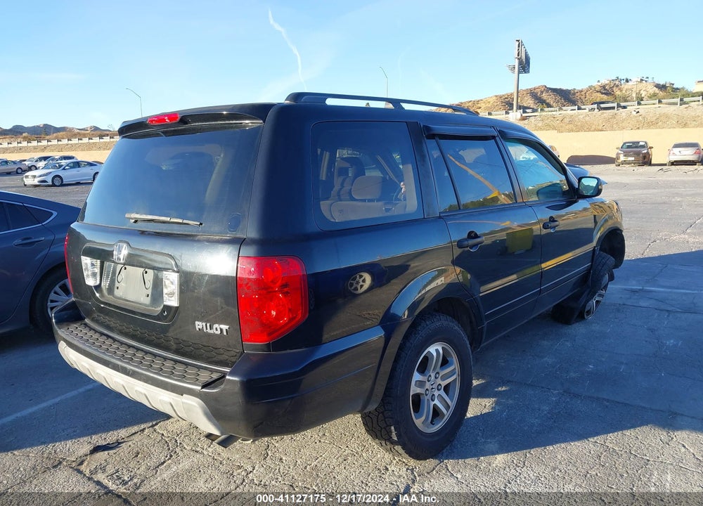 2005 HONDA PILOT EX VIN: 5FNYF18495B001154