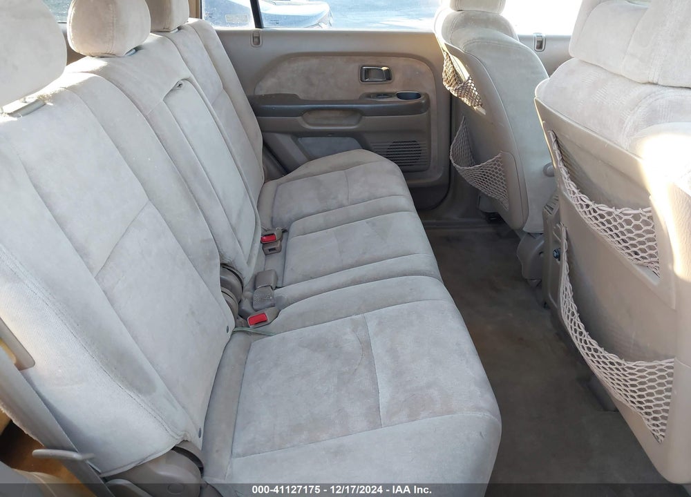 2005 HONDA PILOT EX VIN: 5FNYF18495B001154