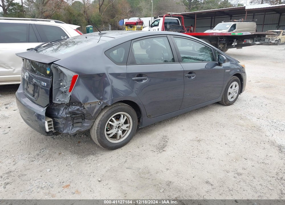 2011 TOYOTA PRIUS TWO VIN: JTDKN3DU6B0298145